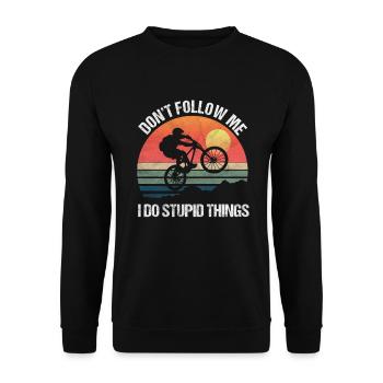Mountain Bike Don’t Follow Me I Do Stupid Things - Sweat-shirt Unisexe - noir - Devant - Alina (178cm) & Michal (187cm)