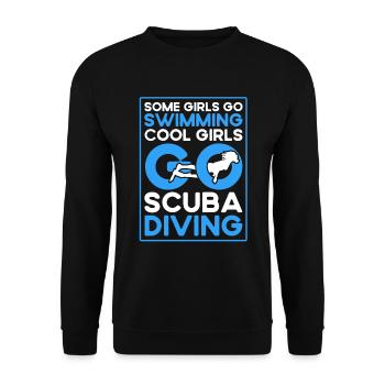 Scuba Diving Gift Underwater Scuba Diver - Unisex Sweatshirt - black - Front - Alina (178cm) & Michal (187cm)