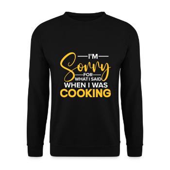 Küchenchef Spruch Geschenk Lustig Koch - Unisex Pullover - Schwarz - Vorne - Alina (178cm) & Michal (187cm)