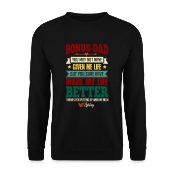 Personalized Bonus Papa Made My Life Better - Sweat-shirt Unisexe - noir - Devant - Alina (178cm) & Michal (187cm)