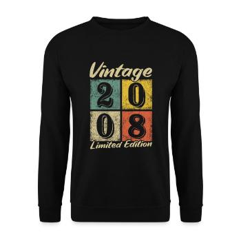 Legendary since 2008 - year of birth 2008 vintage - Unisex Sweatshirt - black - Front - Alina (178cm) & Michal (187cm)