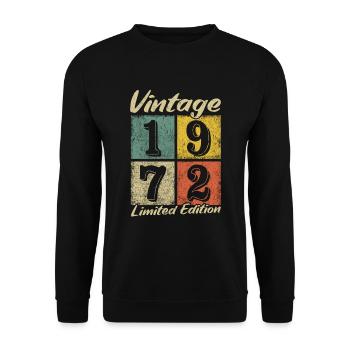 Legendary since 1972 - year of birth 1972 vintage - Unisex Sweatshirt - black - Front - Alina (178cm) & Michal (187cm)