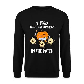 I Feed The Cutest Pumpkins Pumpkin Gift - Unisex Sweatshirt - black - Front - Alina (178cm) & Michal (187cm)