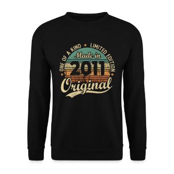 Vintage Rétro Cadeau D’anniversaire 2011 Vintage - Sweat-shirt Unisexe - noir - Devant - Alina (178cm) & Michal (187cm)