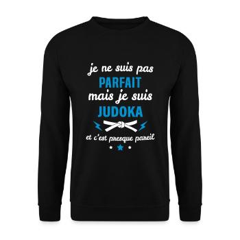 Pas parfait mais judoka - Sweat-shirt Unisexe - noir - Devant - Alina (178cm) & Michal (187cm)