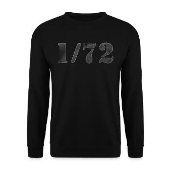 1 72 Scale Model Kit Shirt 1/72 Aircraft Tanks - Unisex Sweatshirt - black - Front - Alina (178cm) & Michal (187cm)