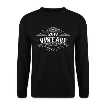 Jahrgang 2018 - Geburtstagsgeschenk 2018 - Unisex Pullover - Schwarz - Vorne - Alina (178cm) & Michal (187cm)