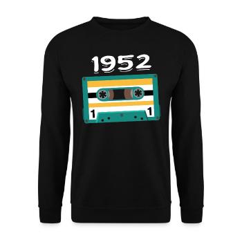 Cassette 1952 Vintage Anniversary 1952 - Unisex Sweatshirt - black - Front - Alina (178cm) & Michal (187cm)