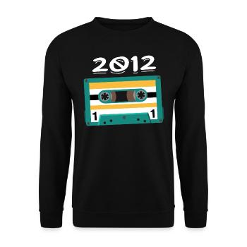 Cassette 2012 Vintage Anniversaire 2012 - Sweat-shirt Unisexe - noir - Devant - Alina (178cm) & Michal (187cm)