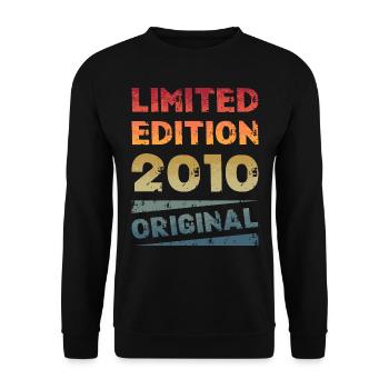 Limited Edition Birthday Party Vintage 2010 - Unisex Sweatshirt - black - Front - Alina (178cm) & Michal (187cm)