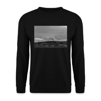 Tromsø skyline - Unisex Pullover - Schwarz - Vorne - Alina (178cm) & Michal (187cm)