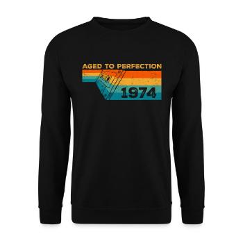 Vintage 1974 - 1974 Retro Birthday Gift - Unisex Sweatshirt - black - Front - Alina (178cm) & Michal (187cm)