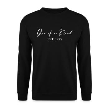 Einzigartig seit 1993 Geschenkidee Typografie - Unisex Pullover - Schwarz - Vorne - Alina (178cm) & Michal (187cm)