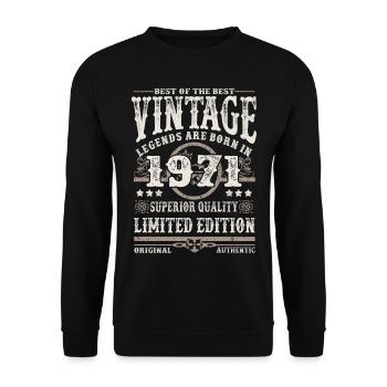 Legends are born in 1971 - Unisex Sweatshirt - black - Front - Alina (178cm) & Michal (187cm)
