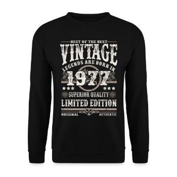 Legenden werden 1977 geboren - Unisex Pullover - Schwarz - Vorne - Alina (178cm) & Michal (187cm)