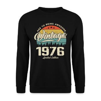 Vintage 1976 Cadeau Anniversaire Style Rétro 1976 - Sweat-shirt Unisexe - noir - Devant - Alina (178cm) & Michal (187cm)