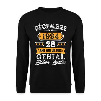 Cadeau D'anniversaire 28 Ans Décembre 1994 Rétro - Sweat-shirt Unisexe - noir - Devant - Alina (178cm) & Michal (187cm)