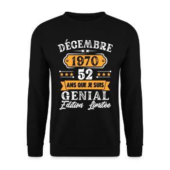Cadeau D'anniversaire 52 Ans Décembre 1970 Rétro - Sweat-shirt Unisexe - noir - Devant - Alina (178cm) & Michal (187cm)