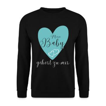 MEIN BABY gehört zu mir - Unisex Pullover - Schwarz - Vorne - Alina (178cm) & Michal (187cm)