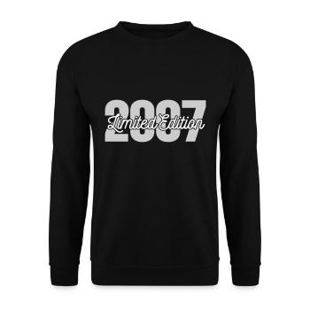 2007 Limited Edition Birthday Shirt - Unisex Sweatshirt - black - Front - Alina (178cm) & Michal (187cm)
