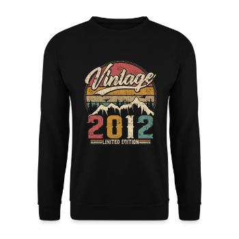 Vintage 2012 Limited Edition Cadeau D'anniversaire - Sweat-shirt Unisexe - noir - Devant - Alina (178cm) & Michal (187cm)
