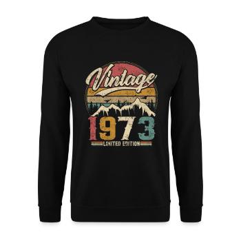 Vintage 1973 Limited Edition Geburtstagsgeschenk - Unisex Pullover - Schwarz - Vorne - Alina (178cm) & Michal (187cm)