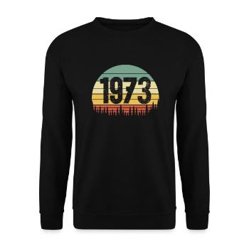 Geburtsjahr Jahrgang 1973 - Unisex Pullover - Schwarz - Vorne - Alina (178cm) & Michal (187cm)