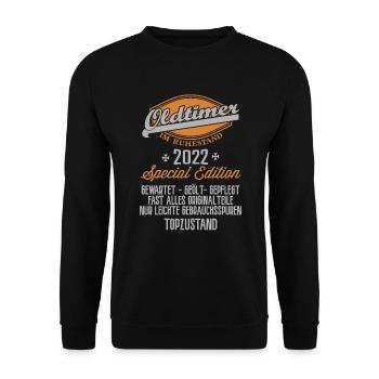 Oldtimer im Ruhestand 2022 Rentner Oldtimer - Unisex Pullover - Schwarz - Vorne - Alina (178cm) & Michal (187cm)