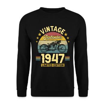 Vintage September 1947 75 years anniversary - Unisex Sweatshirt - black - Front - Alina (178cm) & Michal (187cm)