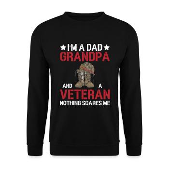 I am a father grandpa and a veteran - soldier - Unisex Sweatshirt - black - Front - Alina (178cm) & Michal (187cm)