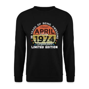50 Years Old Made In 1974 Vintage April 1974 - Sweat-shirt Unisexe - noir - Devant - Alina (178cm) & Michal (187cm)