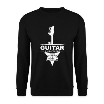 Meine Gitarre ist wie ein guter Wein - es wird besser mit Witz - Unisex Pullover - Schwarz - Vorne - Alina (178cm) & Michal (187cm)