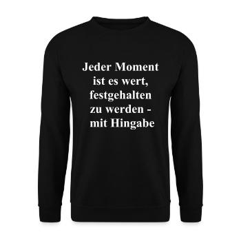 Personalized gift for photo enthusiasts - Unisex Sweatshirt - black - Front - Alina (178cm) & Michal (187cm)