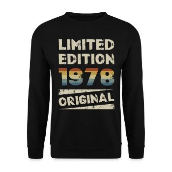 Limited Edition Birthday Party Vintage 1978 - Unisex Sweatshirt - black - Front - Alina (178cm) & Michal (187cm)