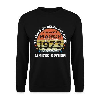 51 Years Old Made In 1973 Vintage March 1973 - Sweat-shirt Unisexe - noir - Devant - Alina (178cm) & Michal (187cm)