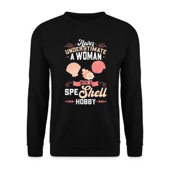 Frau Mit Einem Speshell-hobby - Muschel - Unisex Pullover - Schwarz - Vorne - Alina (178cm) & Michal (187cm)