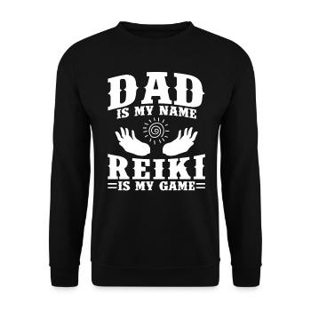 Papa Ist Mein Name - Reiki Ist Mein Spiel - Unisex Pullover - Schwarz - Vorne - Alina (178cm) & Michal (187cm)