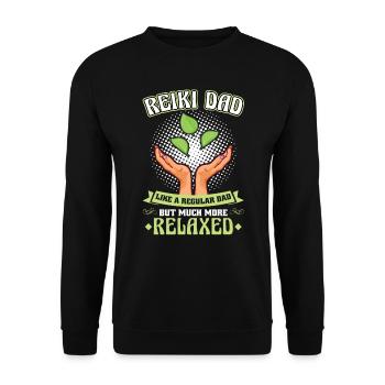 Reiki-vater -Viel Entspannter als ein normaler Dad - Unisex Pullover - Schwarz - Vorne - Alina (178cm) & Michal (187cm)