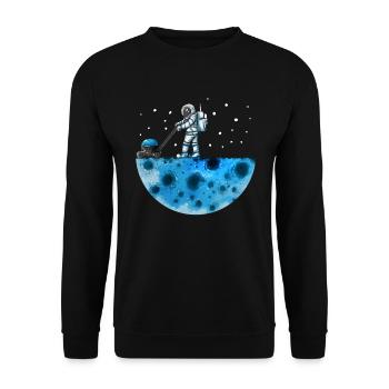 Astronaut mows moon universe solar system stars - Unisex Sweatshirt - black - Front - Alina (178cm) & Michal (187cm)