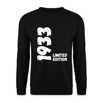 1933 Limited edition Geburtstag - Unisex Pullover - Schwarz - Vorne - Alina (178cm) & Michal (187cm)