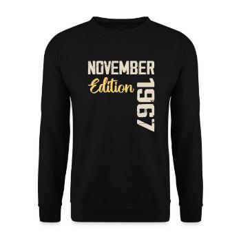 Born in November 1967 - Edition 1967 - Unisex Sweatshirt - black - Front - Alina (178cm) & Michal (187cm)