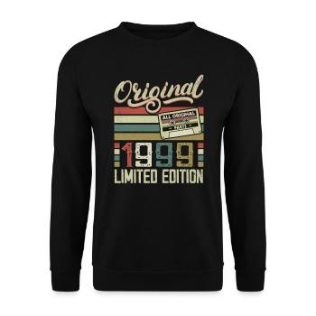 Vintage 1999 Retro 1999 Birthday Gift - Unisex Sweatshirt - black - Front - Alina (178cm) & Michal (187cm)