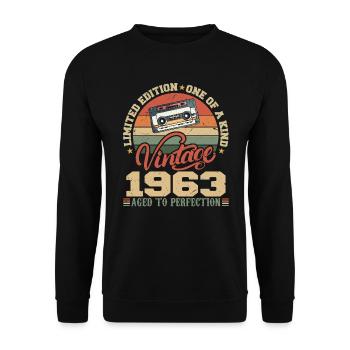 Vintage 1963 Cadeau D'anniversaire Retro 1963 - Sweat-shirt Unisexe - noir - Devant - Alina (178cm) & Michal (187cm)