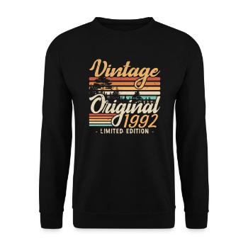 Vintage Anniversary Made in 1992 Retro 1992 - Unisex Sweatshirt - black - Front - Alina (178cm) & Michal (187cm)
