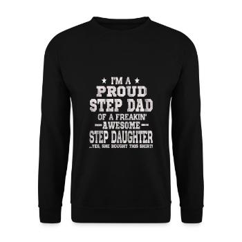Stolze Stiefvater Shirt Vatertagsgeschenk - Unisex Pullover - Schwarz - Vorne - Alina (178cm) & Michal (187cm)