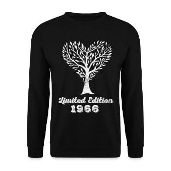 Vintage 1966 - Unisex Pullover - Schwarz - Vorne - Alina (178cm) & Michal (187cm)