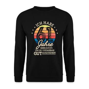 61. Geburtstag Geschenk Habe 61 Jahre Gebraucht - Unisex Pullover - Schwarz - Vorne - Alina (178cm) & Michal (187cm)
