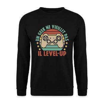 Un Geek Ne Vieillit Pas Il Level UP - Sweat-shirt Unisexe - noir - Devant - Alina (178cm) & Michal (187cm)