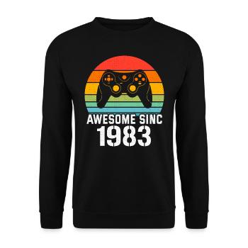 1983 Birthday Gift For All Gamers 1983 - Unisex Sweatshirt - black - Front - Alina (178cm) & Michal (187cm)