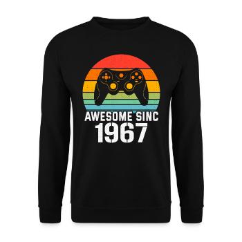 1967 Birthday Gift For All Gamers 1967 - Unisex Sweatshirt - black - Front - Alina (178cm) & Michal (187cm)
